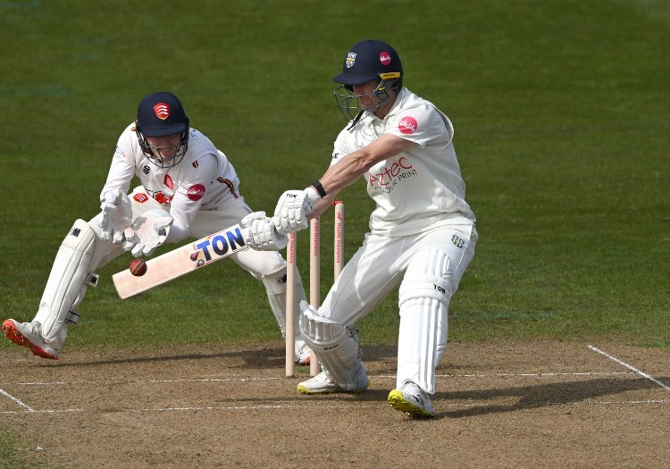 County Championship Division One roundup: Ben Duckett and Colin ...
