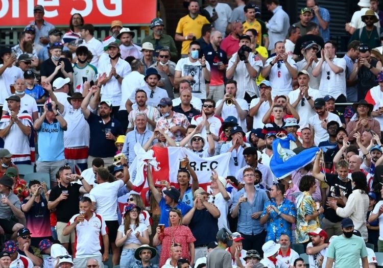 adelaideoval161201-min