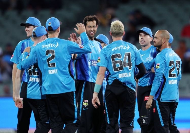 adelaidestrikers09122101