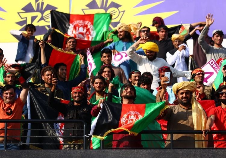 afghanfans071101-min