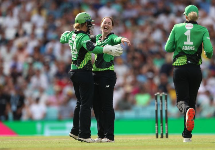 Kathryn Bryce reacts to being announced for Trent Rockets in The Hundred –  Cricket Scotland