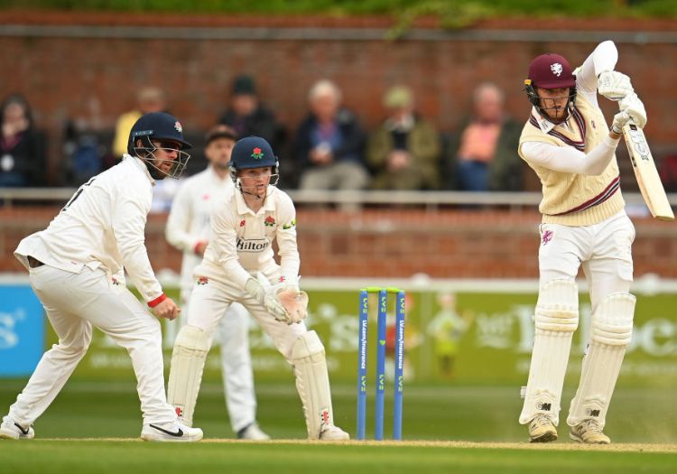 COUNTY CHAMPIONSHIP RESULTS: Latest scores from across English domestic  first-class cricket