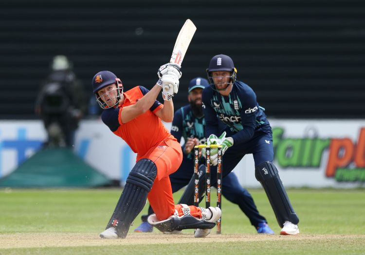 durham-sign-dutch-allrounder-bas-de-leede-as-local-player-the-cricketer