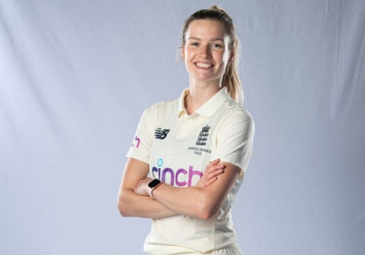 Women's Ashes 2021-22: Lauren Bell added to England squad for Test