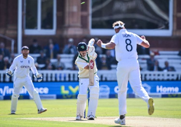 broadadair010601-min