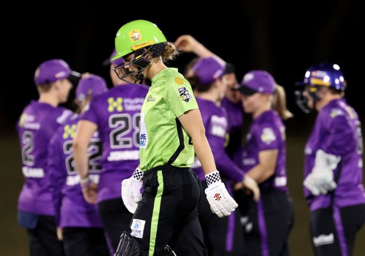 Sydney Thunder Lose Again In WBBL Against Hobart Hurricanes | The Cricketer