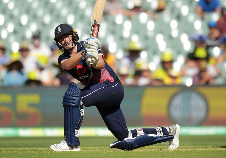 chriswoakes26011