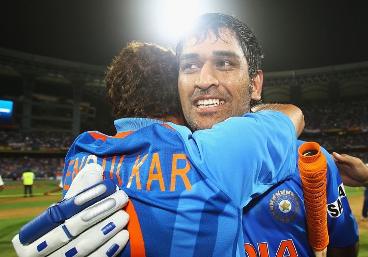 dhoni211203