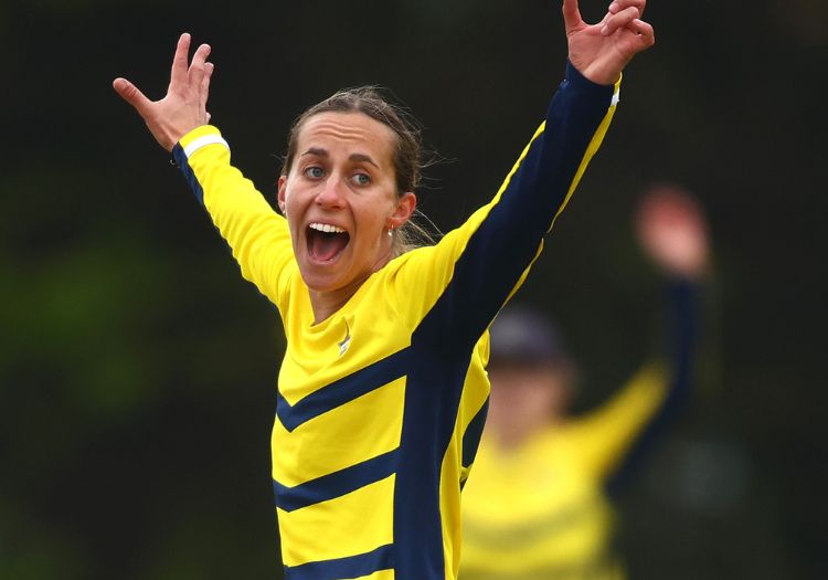 Charlotte Edwards Cup 2024 roundup: Emma Lamb and Tash Farrant play key ...