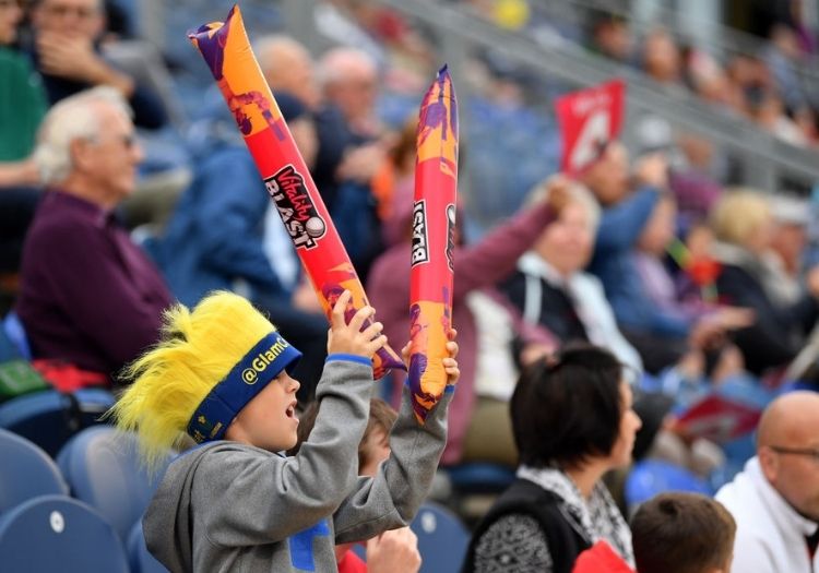 glamorganfans040601-min