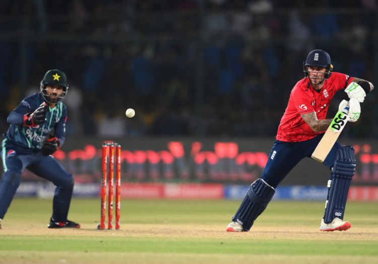 Pakistan v England 2022, Alex Hales: Half-century on return is a dream ...