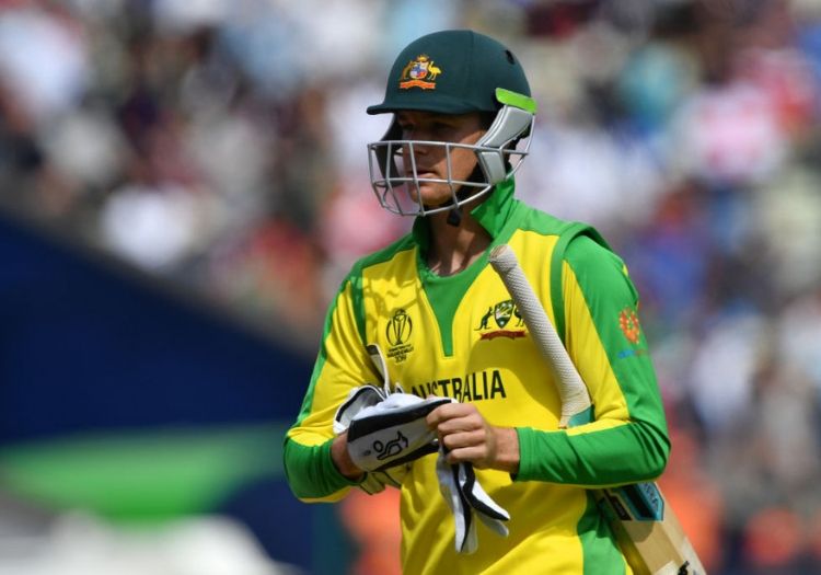 handscomb300701-min