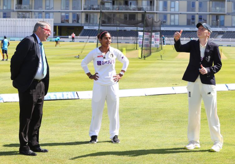 indengtest271001-min