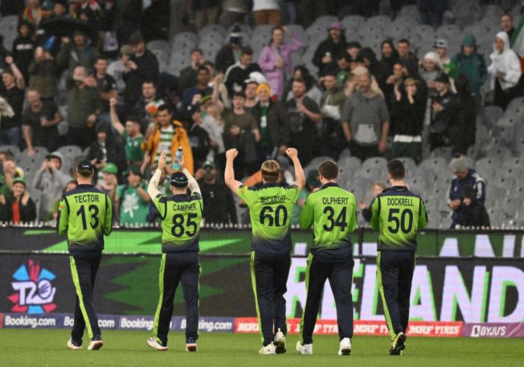 irelandengland301001-min