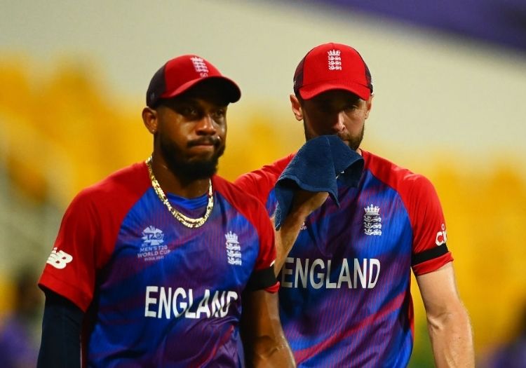 jordanwoakes101101-min