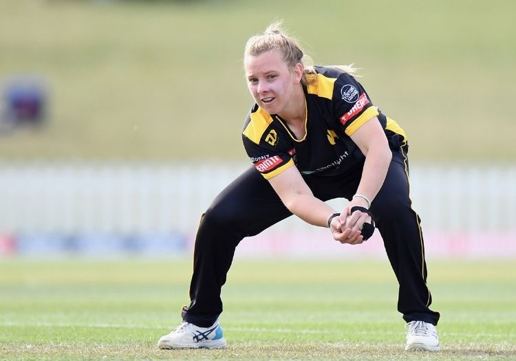 Northern Diamonds sign New Zealand spinner Leigh Kasperek for regional