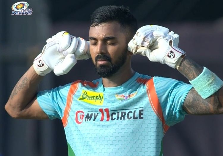 klrahul18042201