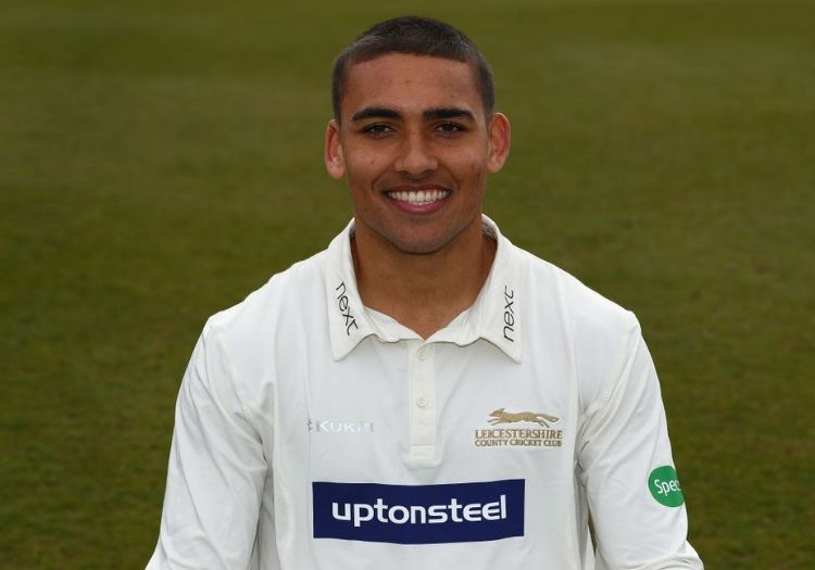 Warwickshire sign Ben Mike from Leicestershire on loan | The Cricketer