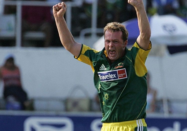 Essex hire former Australia seamer Mick Lewis as bowling coach | The ...