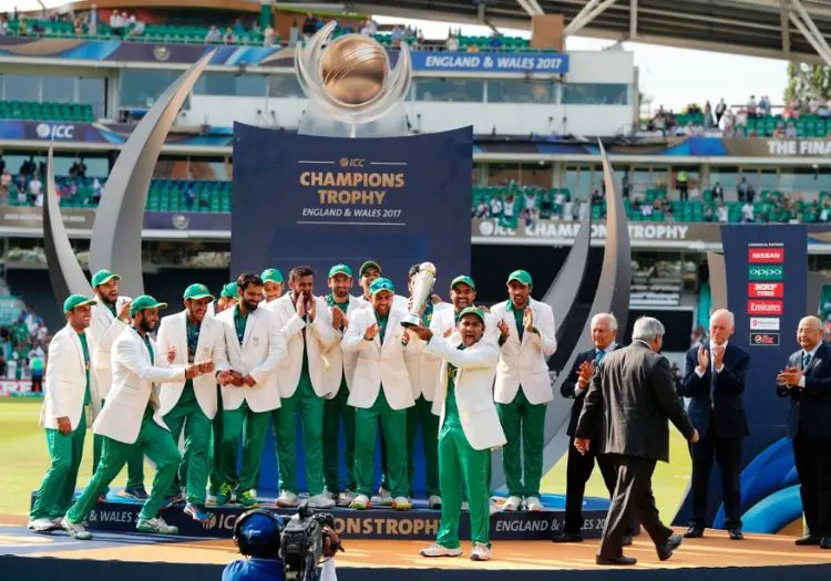 pakistanchampionstrophy131101