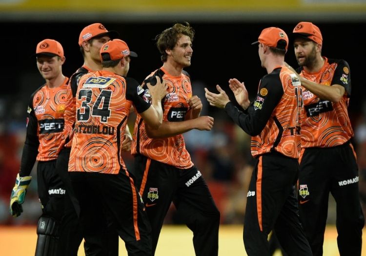 Perth Scorchers V Sydney Sixers, Big Bash 2021-22: Score, Scorecard ...