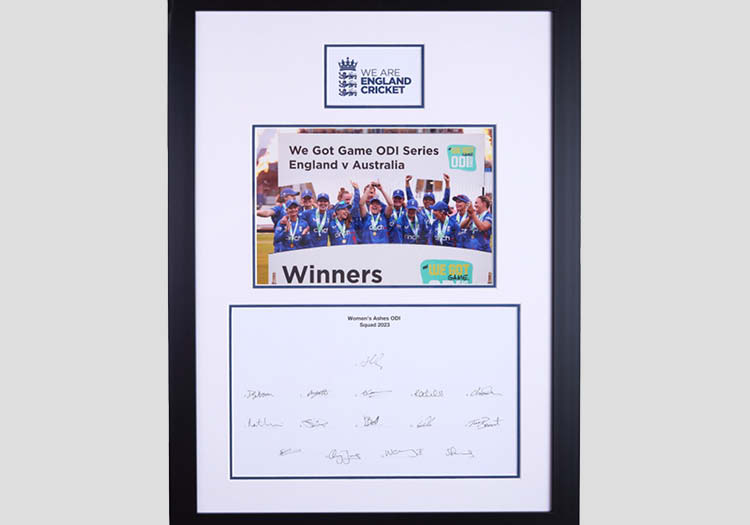 rado-comp-women-webstory