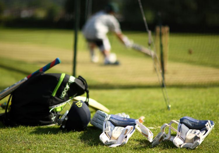 reccricket201101-min