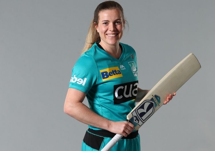 Georgia Redmayne plays for Brisbane Heat in WBBL