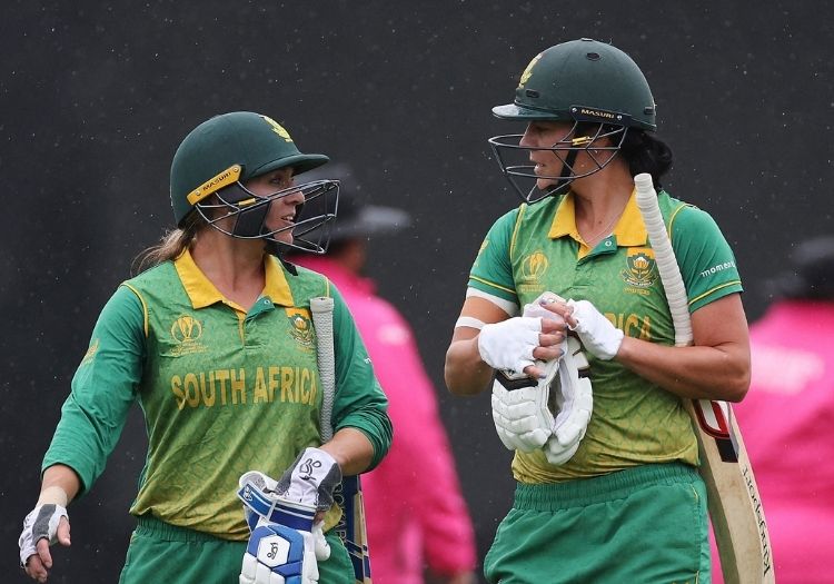 South Africa Qualify For Semi-finals After Washout 