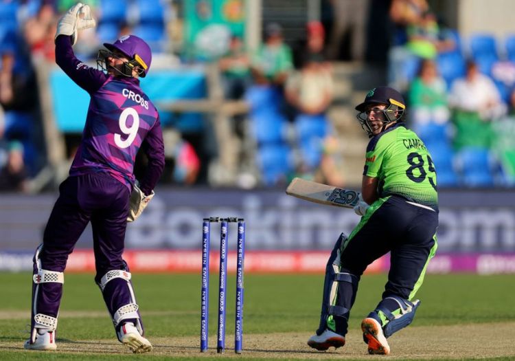 scotlandireland290301-min