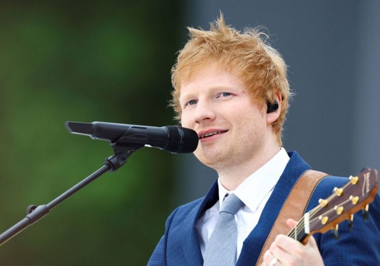 sheeran06062201