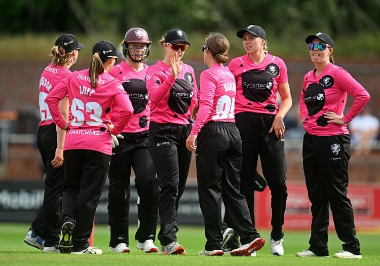 somersetwomen090401