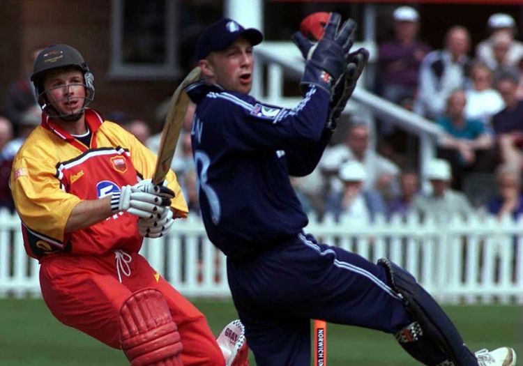 Darren Stevens interview: Evergreen allrounder has unfinished business ...