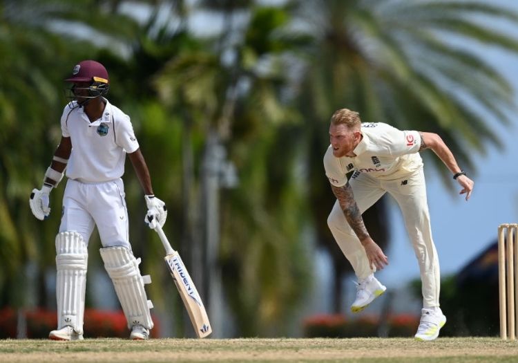 stokesantiguaj050301-min