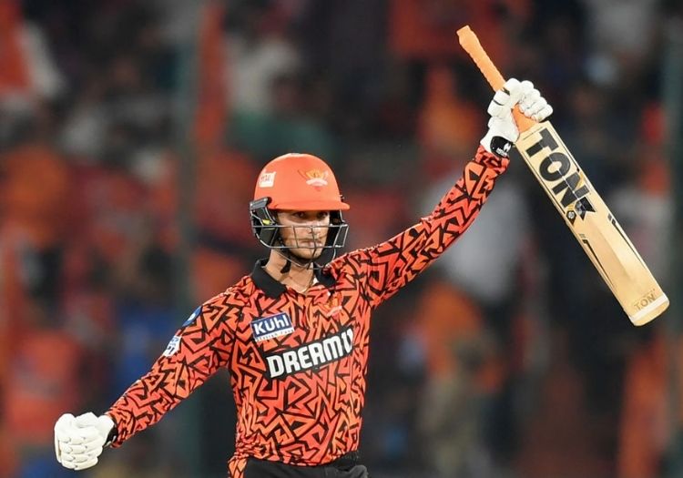 sunrisers27032402