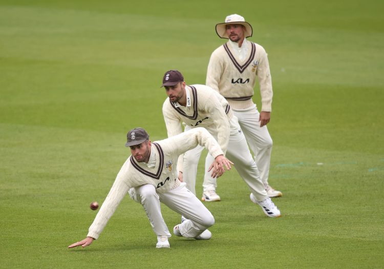 surrey090601
