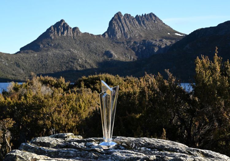 t20wc281101-min
