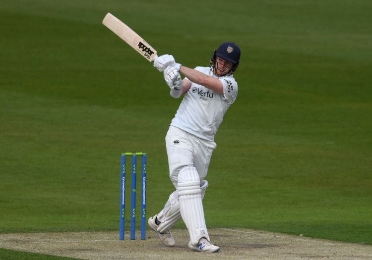 trevaskisl280401-min