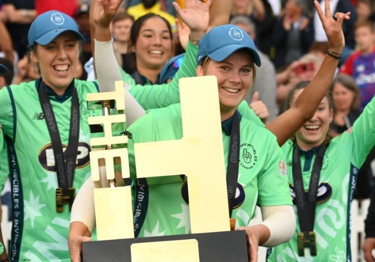 vanniekeker210801-min